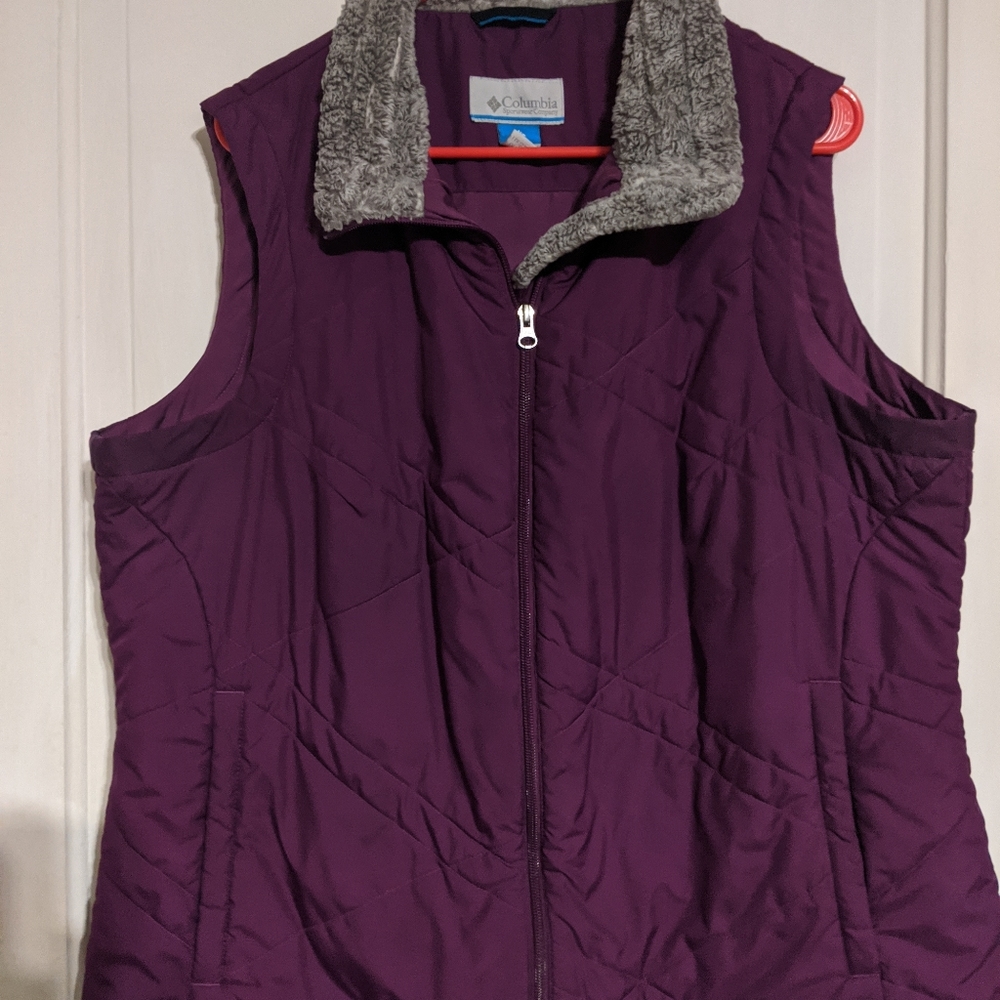 Columbia women's vest